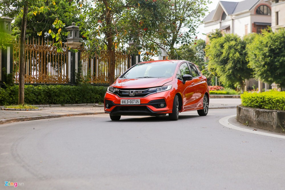 Cảm nhận Honda Jazz - Honda Quận 7